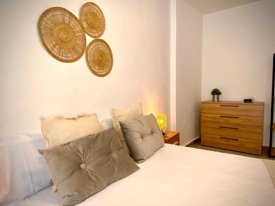 Mychoice Casa Milagros Apartment โรตา ภายนอก รูปภาพ